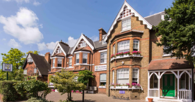 Wimbledon School of English